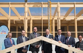 dm investiert in zweites Verteilzentrum in Oberösterreich