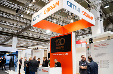 Licht als smartes Netzwerk: Was Photonik als Schlüsseltechnologie für die Zukunft bedeuten kann, zeigte ams Osram auf der Light + Building 2026.