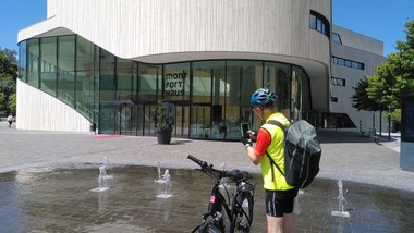 Radlkn hält fit, zum Beispiel zum Montoforthaus in Feldkirch