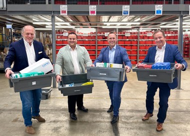 Großhändler laden zum Boxenstopp