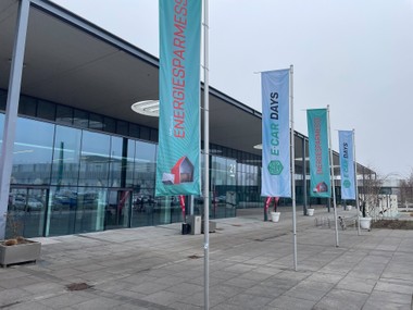 Gestärkt um E-Autos lockte die Energiesparmesse