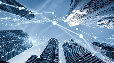 Präzision statt Bauchgefühl: Im Jahr 2026 erfordert die komplexe TGA-Infrastruktur und die fortschreitende Gebäudeautomation ein systematisches Risikomanagement nach klaren Normen.