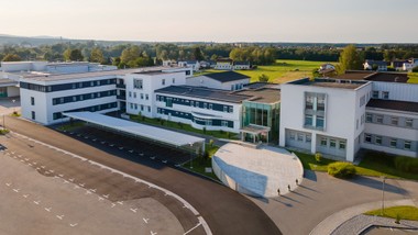 Firmenzentrale_Gmuend__c__CK-Photography.jpg