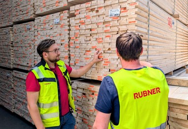 Kreislaufwirtschaft im Holzbau: Studie fordert Standards