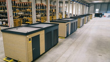 Containerware vom Fließband für unterbrechungsfreie Heizungsumstellung
