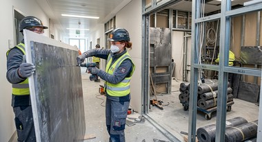Rund  68 Tonnen Blei werde für den Strahlenschutz verarbeitet.