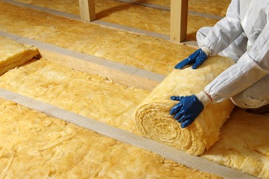 Laborprüfungen an sechs Arten von Dämmstoffen, deren Proben in 14 Ländern entnommen wurden, ergaben, dass ein Drittel der Proben die angegebenen Leistungsmerkmale nicht erfüllte. 