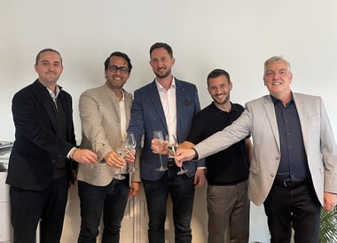 A. Bikic (Tech Dir. Intern. Sunlumo), R. Buchinger (CEO), I.Markovic (Sigenergy), D. Wiesinger (C&I Center) und Ch. Popp (Bgm. Stadl-Paura) 
