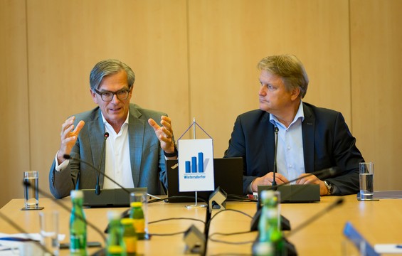CEO Michael Junghans und CFO Hannes Gailer (r.)