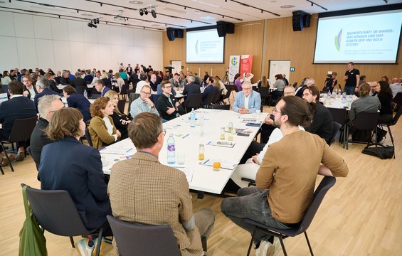 Am 3. November 2026 zeigt der 16. Kongress der IG Lebenszyklus Bau an der Hochschule Campus Wien, wie sich Bestandsentwicklung wirtschaftlich darstellen, finanzieren und skalieren lässt