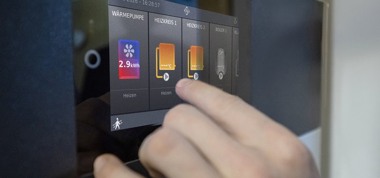 Smarte Regelung_Hargassener TouchPro_für-alle-Heizsysteme.jpg