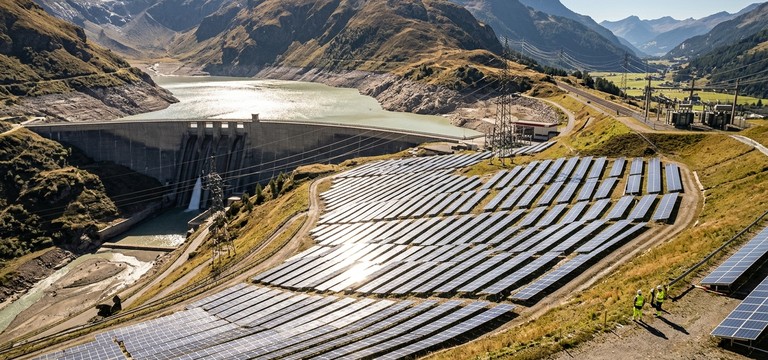 Strom: PV federt schwache Wasserkraft ab